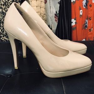 Kohl’s Nude Heel